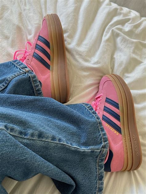 adidas sambas spezial pink|Adidas Samba pink stripe.